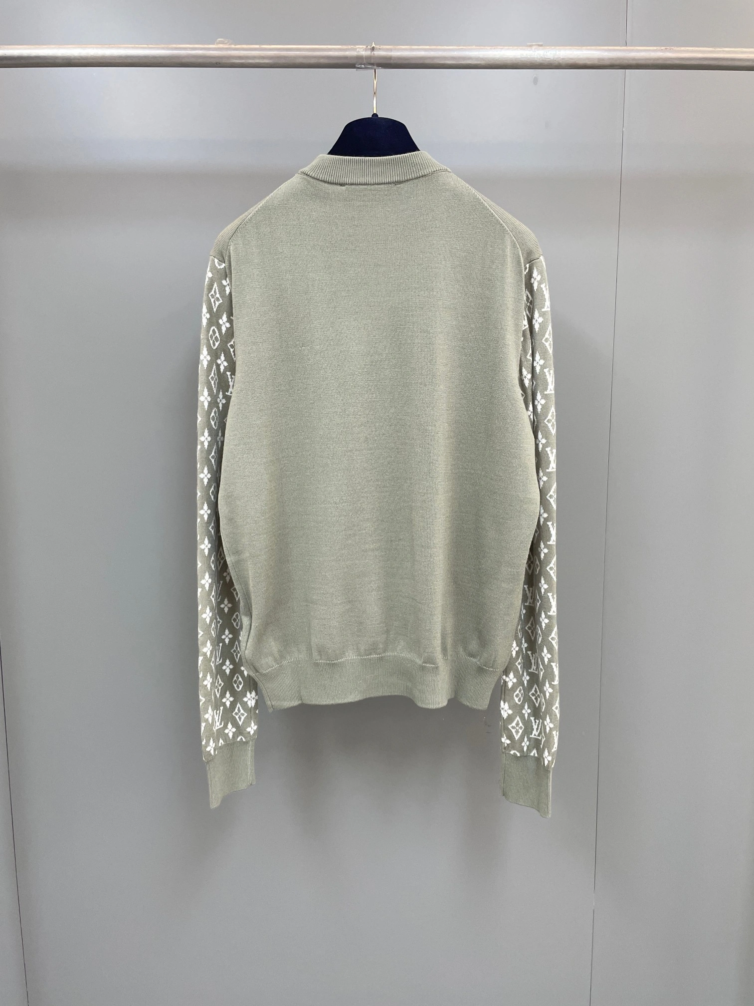 wg.luxury- 8V item:D-F409J5911